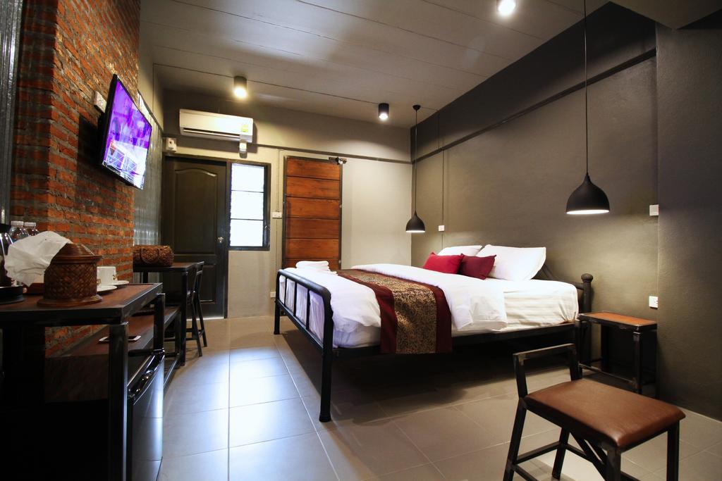 Duangdren Place Chiang Mai Bagian luar foto